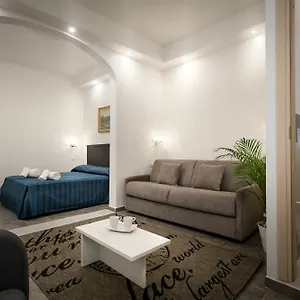 Stella Della Casa 3*, Firenze Italia
